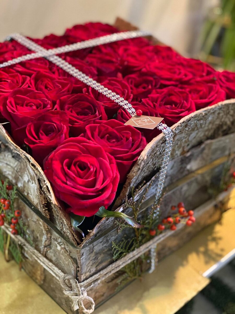 rose rosse, box, betulla, san valentino, regalo, swarovski