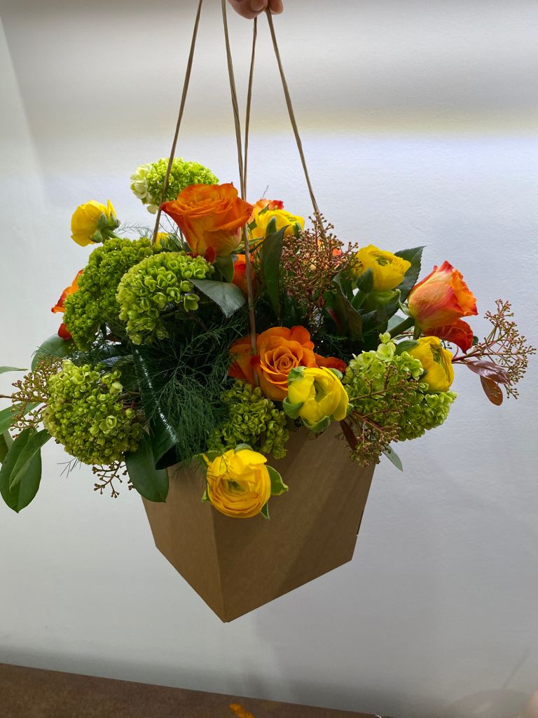 rose, rose arancioni, ranuncoli, bouquet